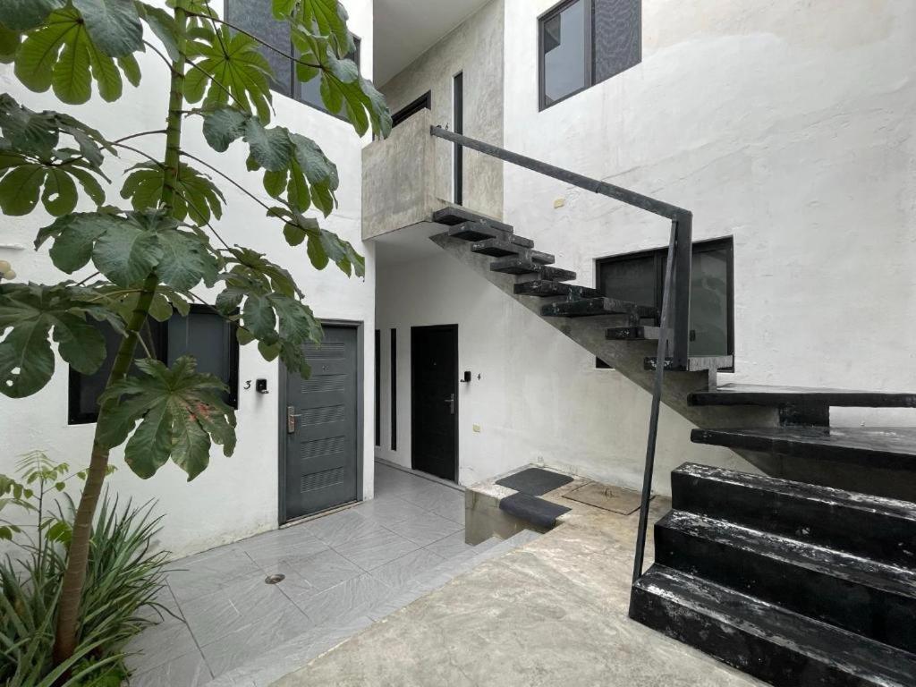 Casa Y Departamentos Lavanda Mérida Exteriör bild